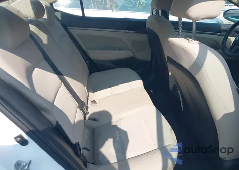 2018 Hyundai Elantra Sel из США, поврежденный, VIN 5NPD84LF6JH360640